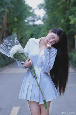 大胸美女❌🐻黄漫扒衣服小说|解密少女的真实冒险与勇气成长记_: 剖析纷繁复杂的信息，为什么我们还不去探究？